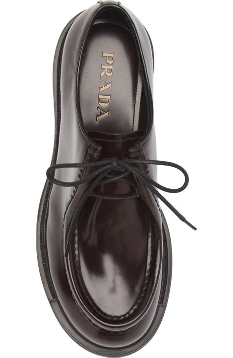 prada lug sole oxford|Prada Patent Lug.